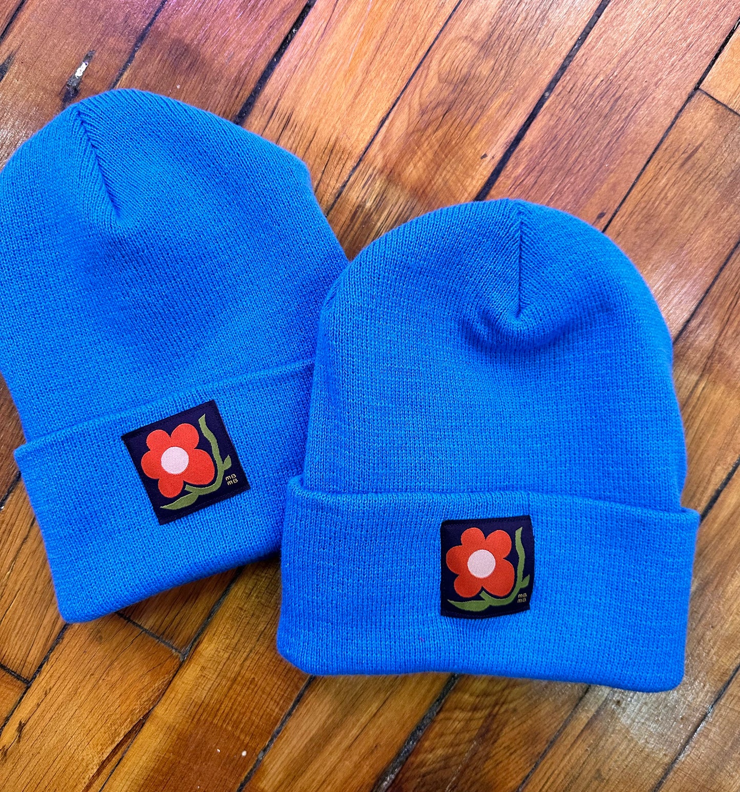 Beane: blue with flower patch