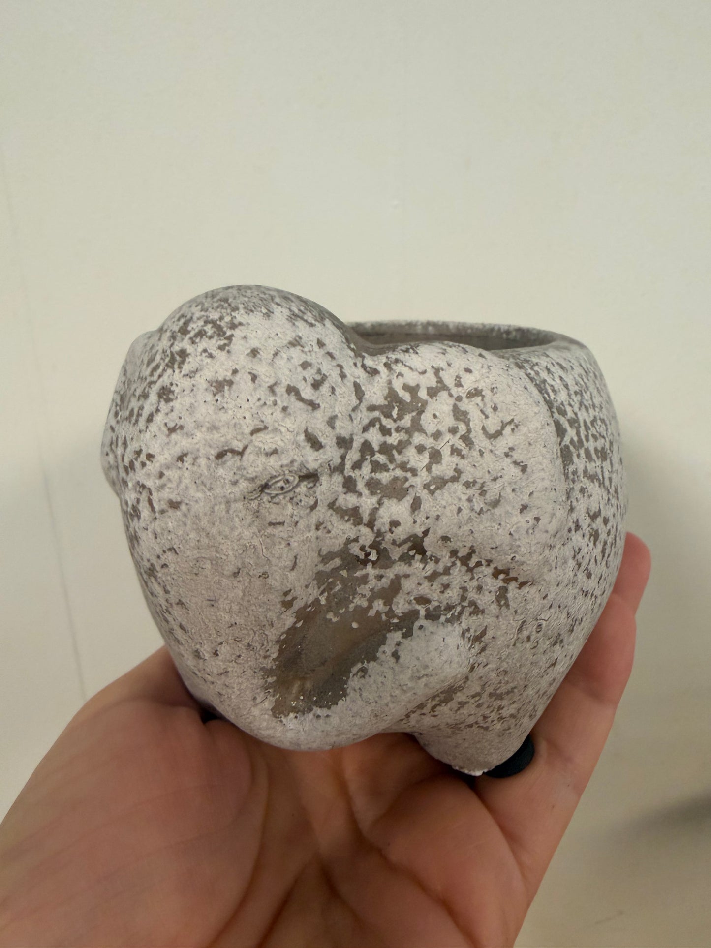 Elephant Pot