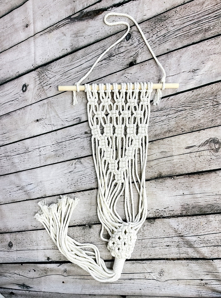 Class: Sunday, October 20th 1pm~Macrame Plant Hanger