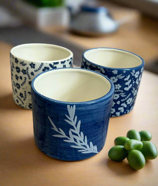 Blue and white footed planter