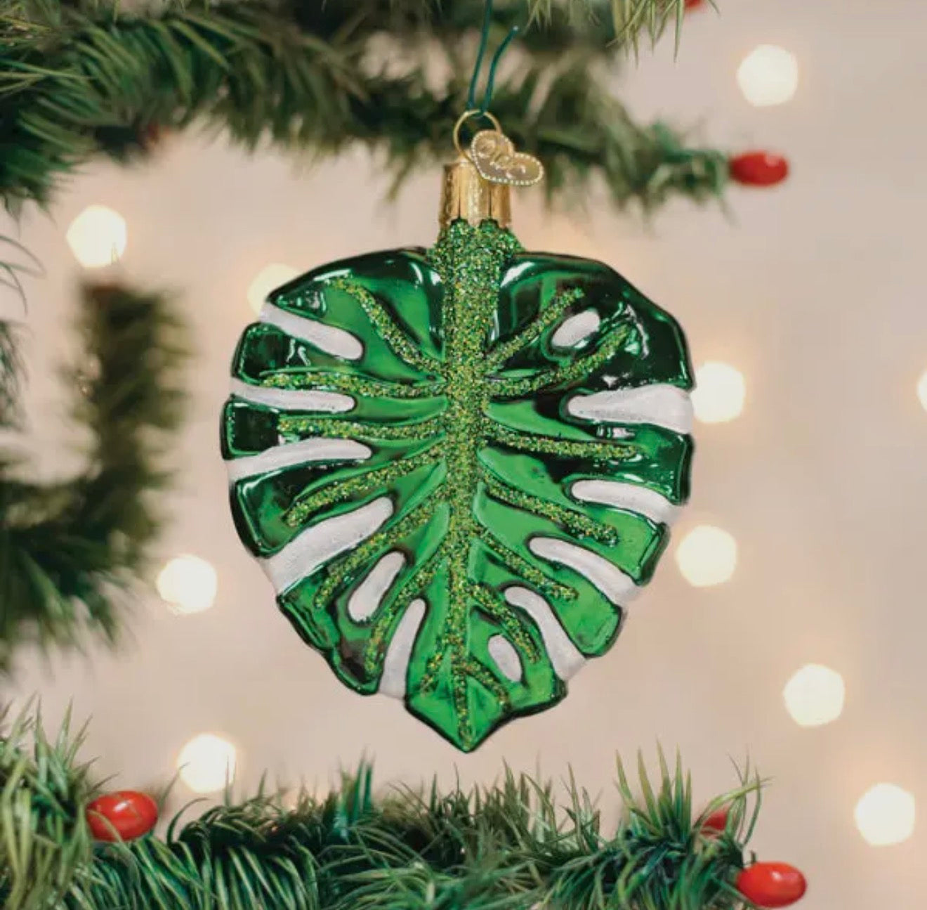 Monstera Ornament